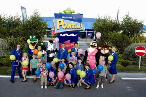 Pontins - Camber Sands Holiday Park Екстер'єр фото