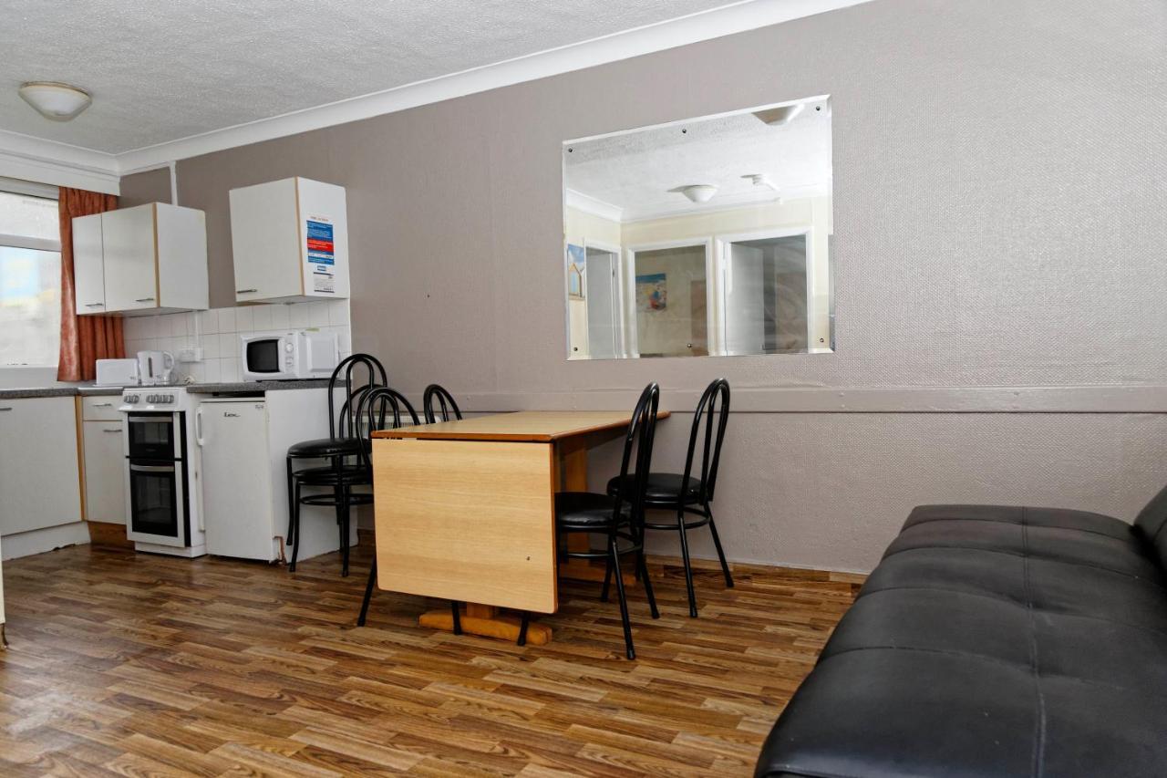 Pontins - Camber Sands Holiday Park Екстер'єр фото