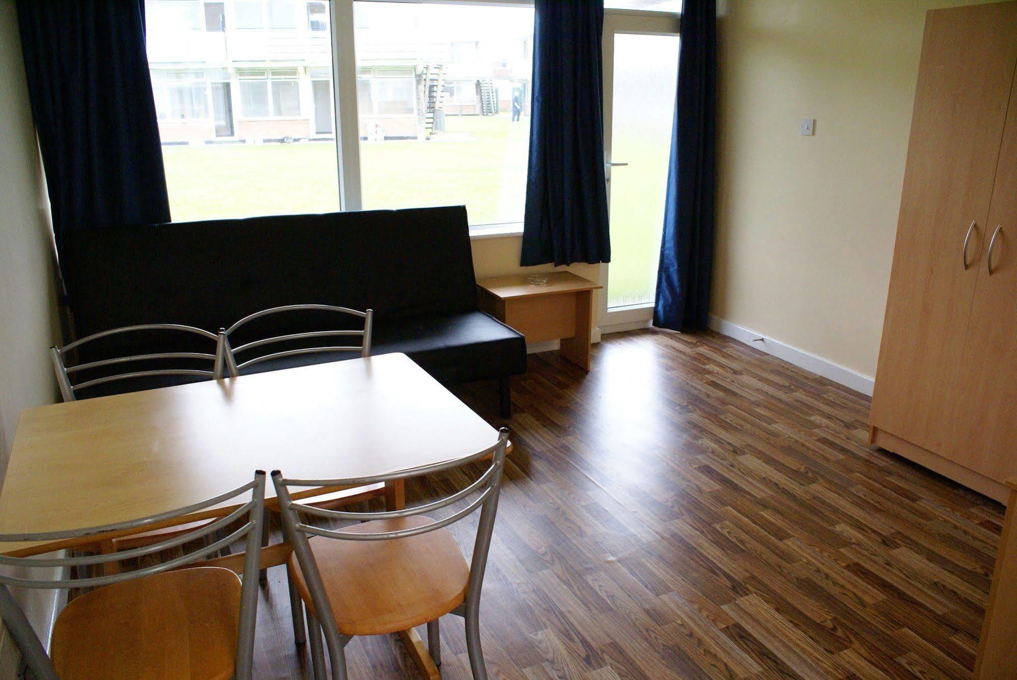 Pontins - Camber Sands Holiday Park Екстер'єр фото